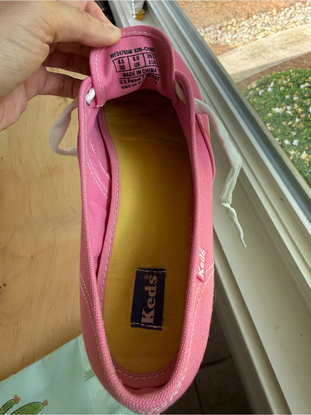 Women’s Keds Pink Canvas Low-Top Sneakers with White Laces - Picture 11 of 11